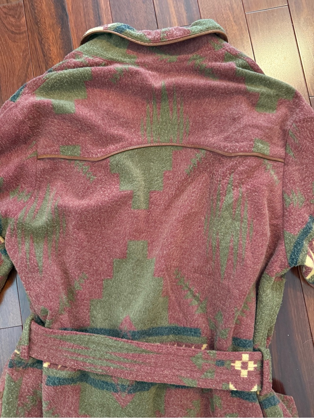 Orvis Men’s Wrap Bathrobe Size M Western Aztec 80 Cotton 20 Poly Warm - Picture 12 of 12